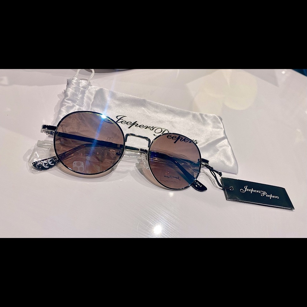 Jeepers Peepers unisex sunglasses, round frame with brown/blue reflective lenses